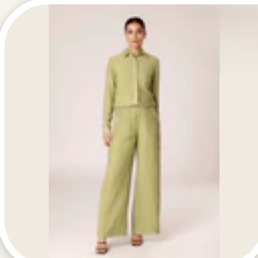 Hanan Textured Button Down Top & Wide Leg Pants - Cypress Green - Picture 1 of 10